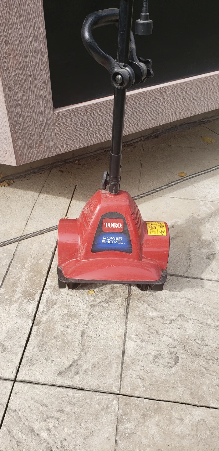 Toro Electric Power Shovel
