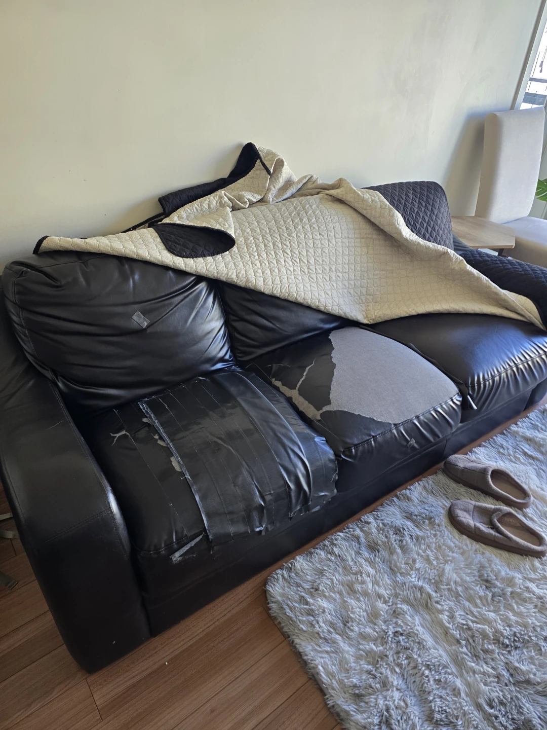 couch for free - photo 2