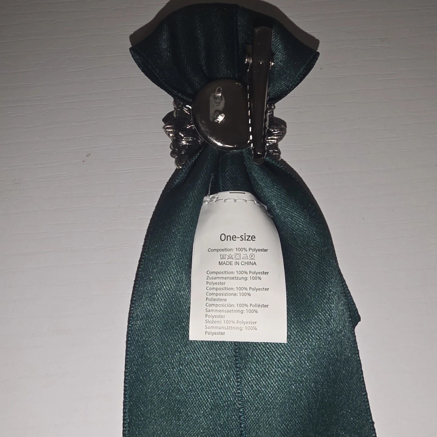 Dark Green Ribbon Brooch with Cameo - photo 3