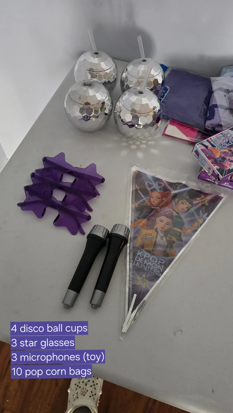 K-Pop Demon Hunters Party Supplies Bundle - photo 4