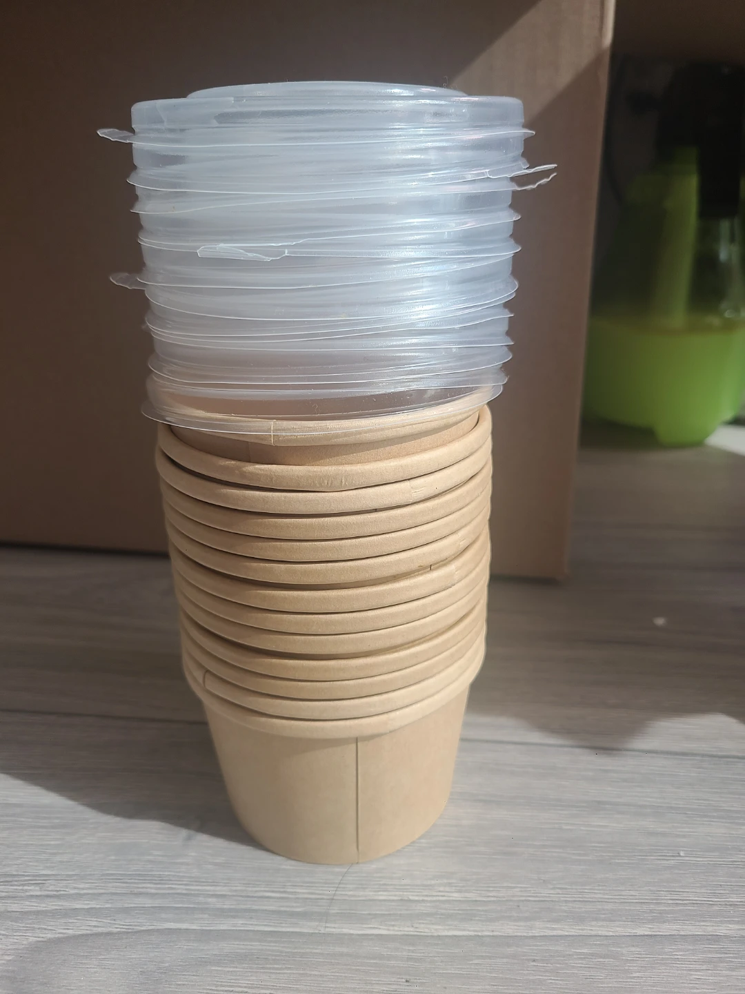 Disposable Cobtainers with Lids