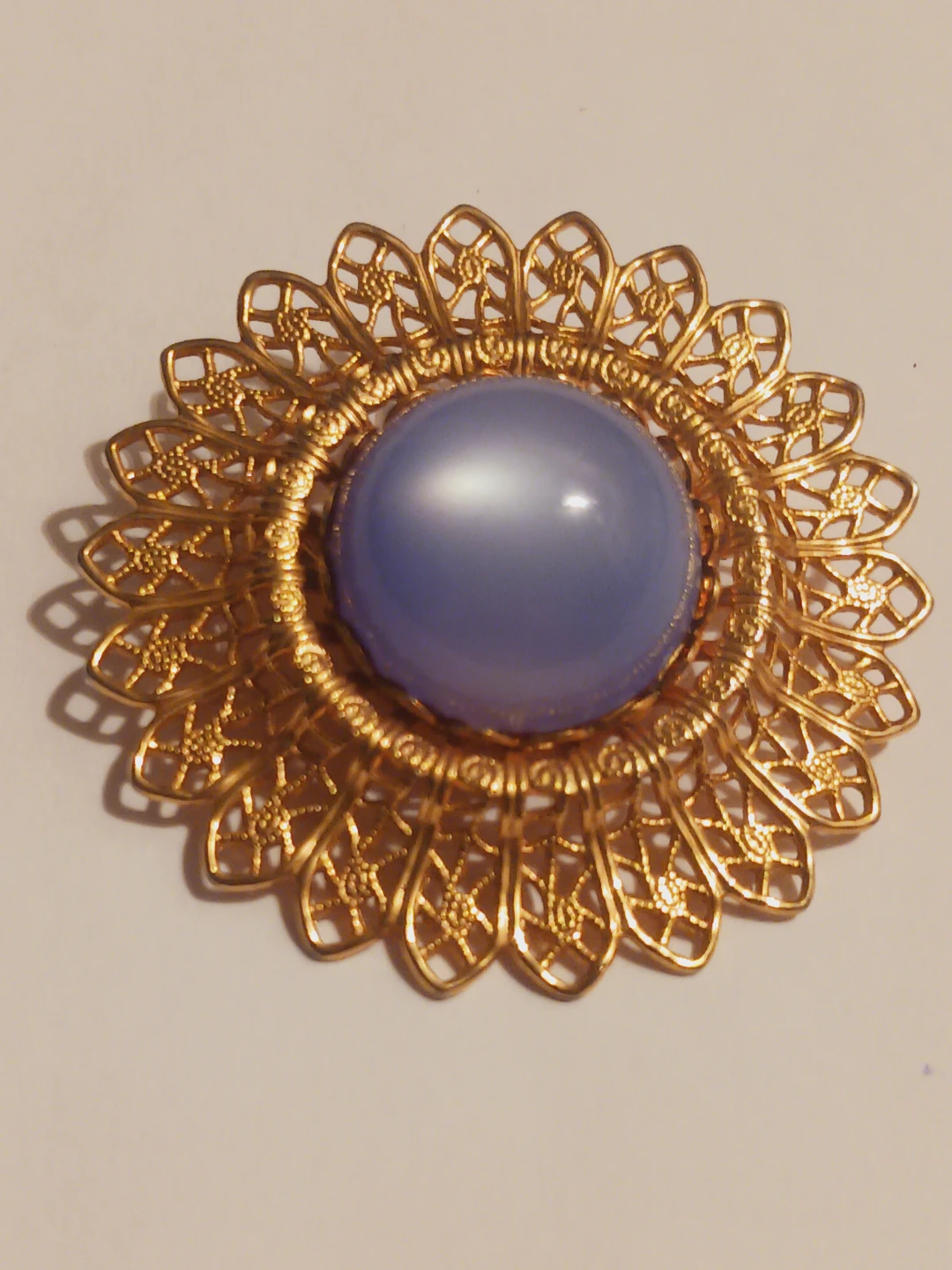 Cat's Eye Blue Cabochon Vintage Gold Tone Filigree Brooch