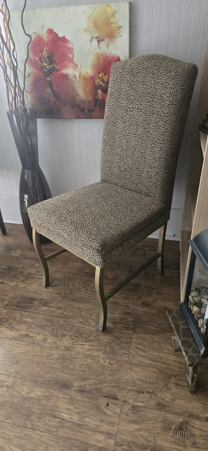 Accent Chairs - photo 2