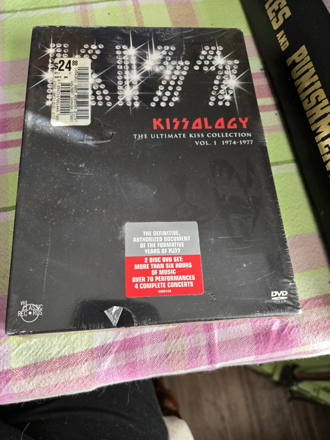10 KISS DVDS MUST SELL - photo 5