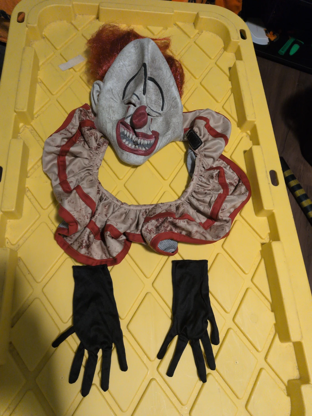 Spirit Halloween Cursed Clown Costume, Child Medium 8-10 - photo 2