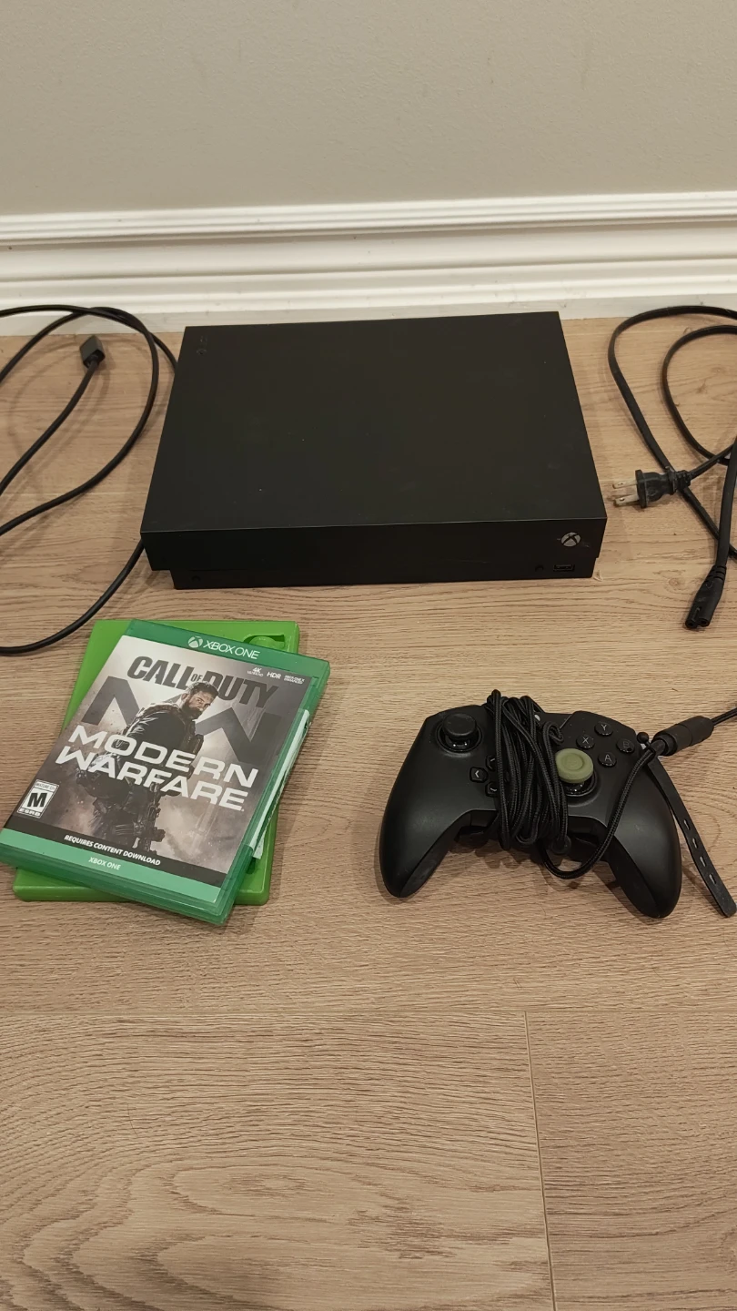4k Xbox One X 1tb With 2 Games & Razer Controller - photo 2