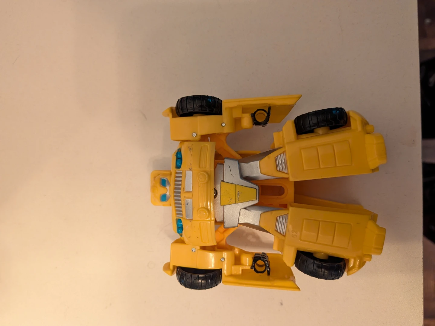 Transformers Bumblebee Action Figure - photo 5