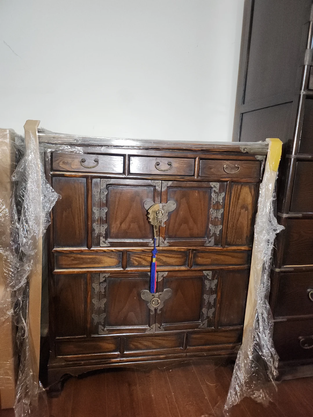 Traditional Korean Style Wooden Cabinet and Chest Set - photo 4