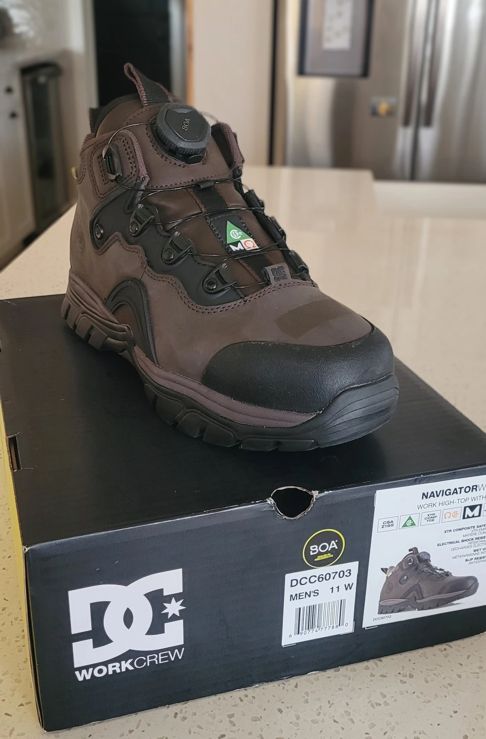 BRAND NEW DC Work Crew Safety Boots – Size 11 Wide