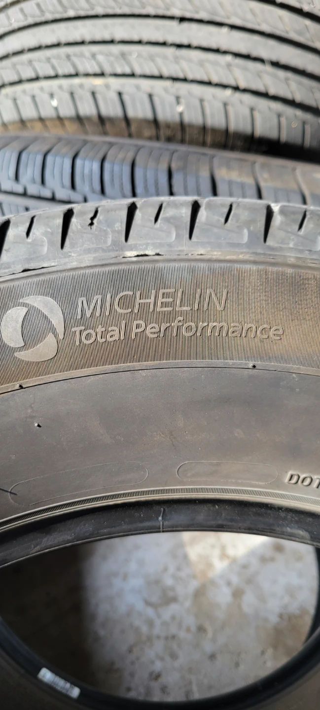 SUV tires - photo 2