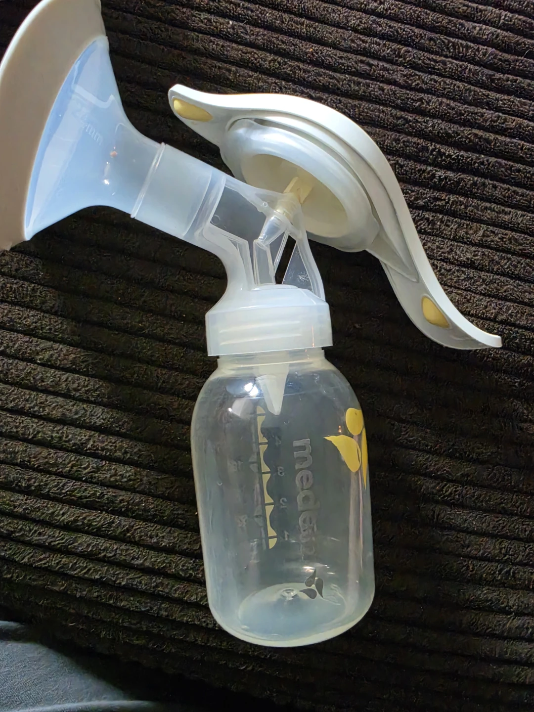 Eufy and Medela Breast Pump Collection - photo 3