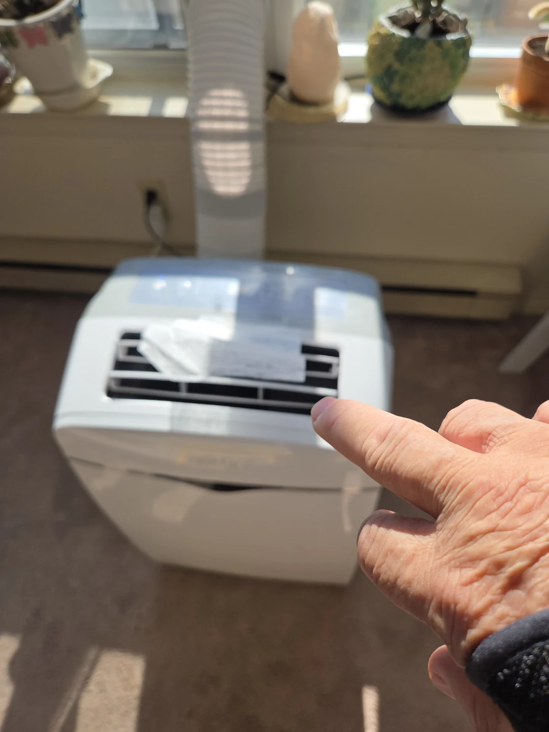 NOMA 12,000 BTU Portable Air Conditioner - photo 4