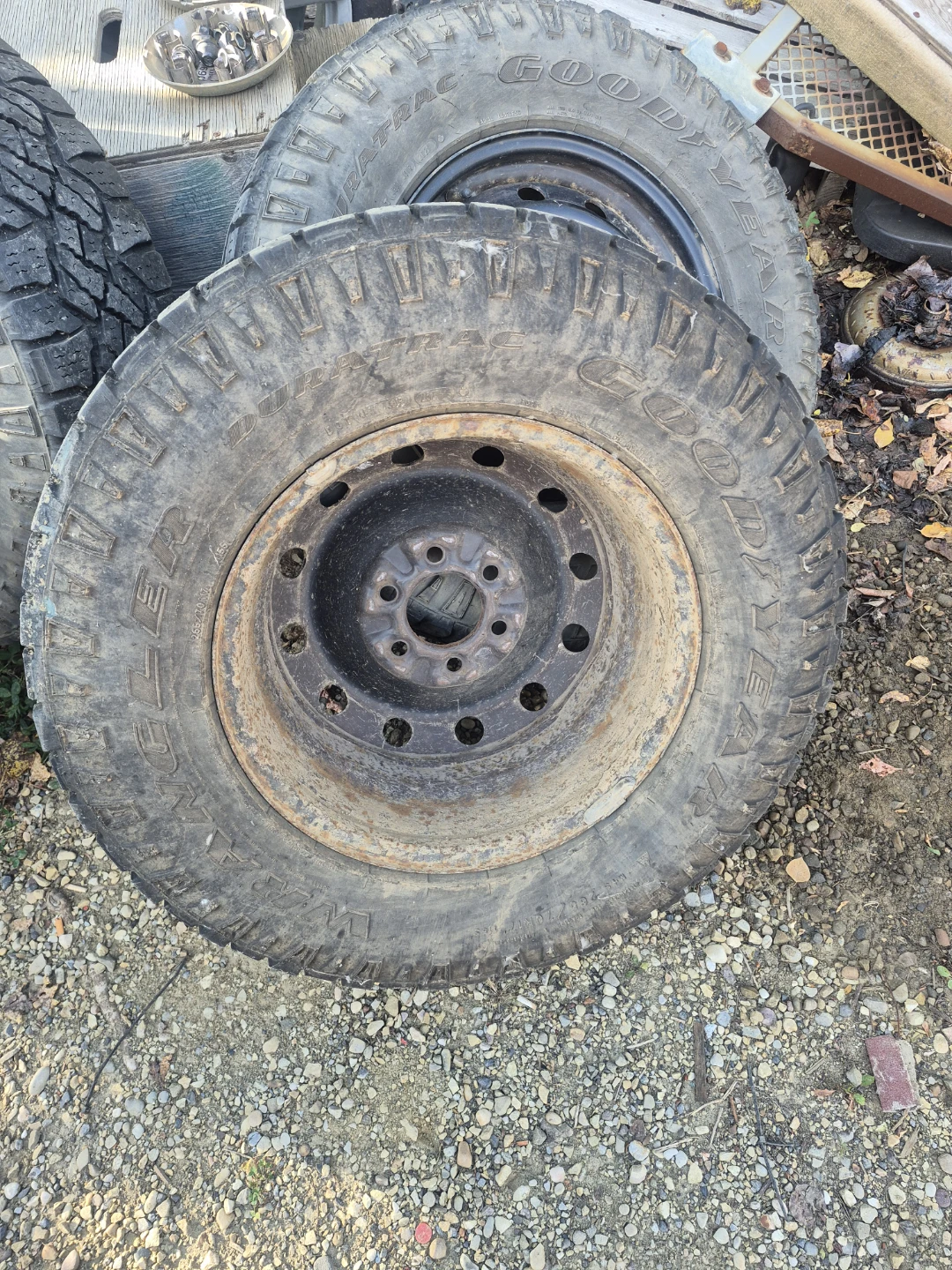 265/70/17 winter tires for sale - photo 4