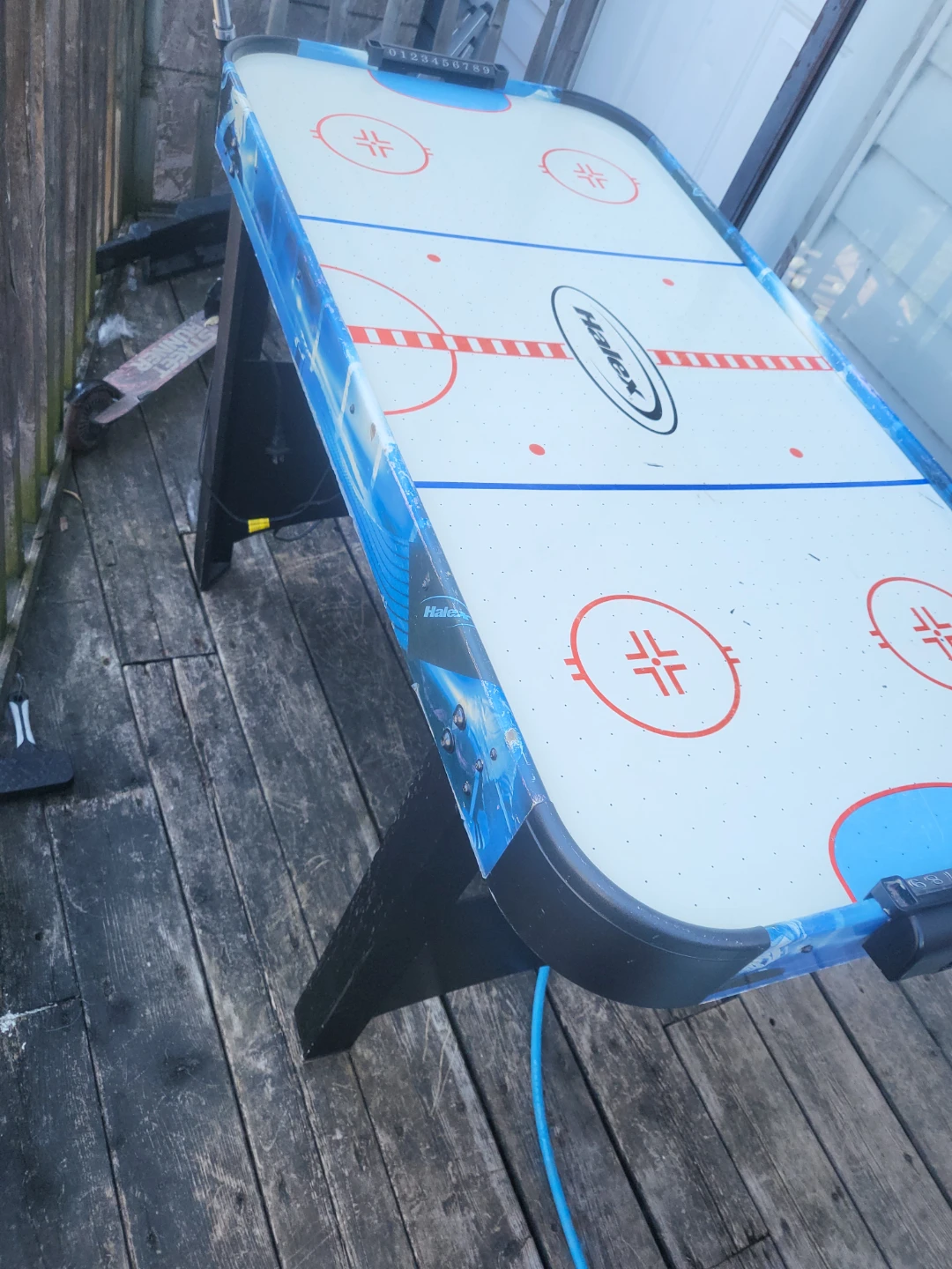 Halex Air Hockey Table - photo 3