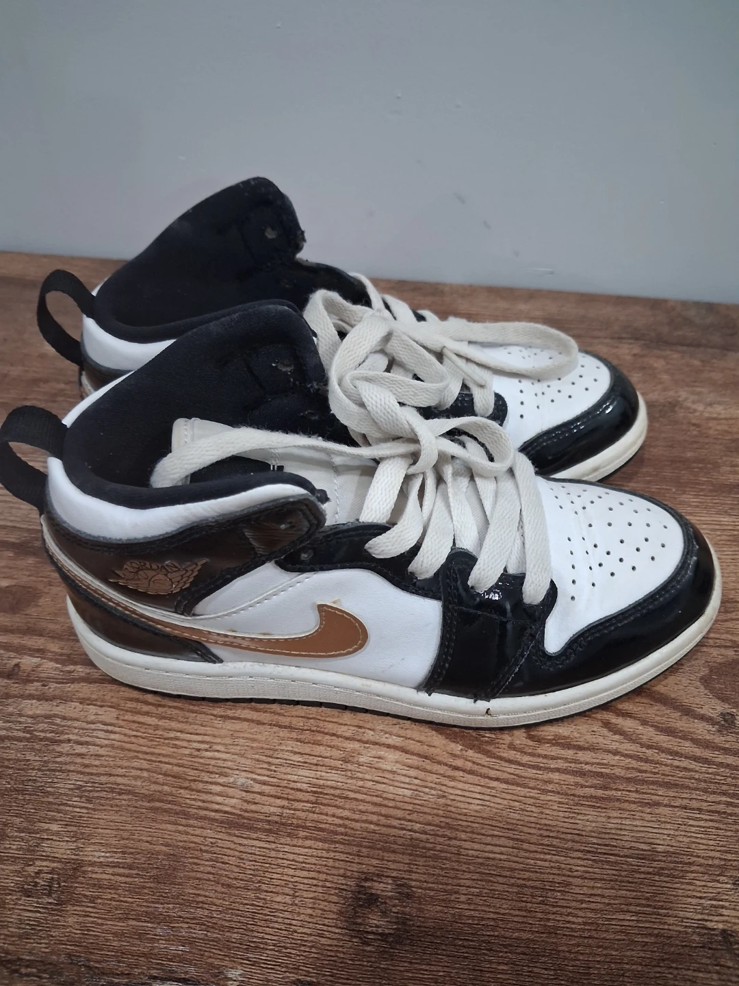 Nike Air Jordan High-Top Sneakers - photo 3