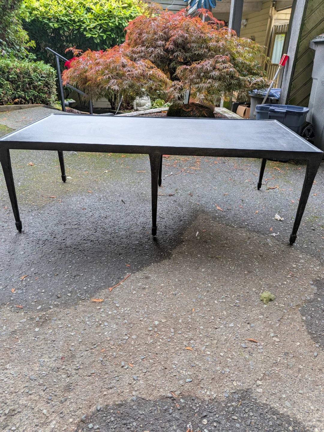 Black Cast Iron Outdoor Coffee Table - photo 3