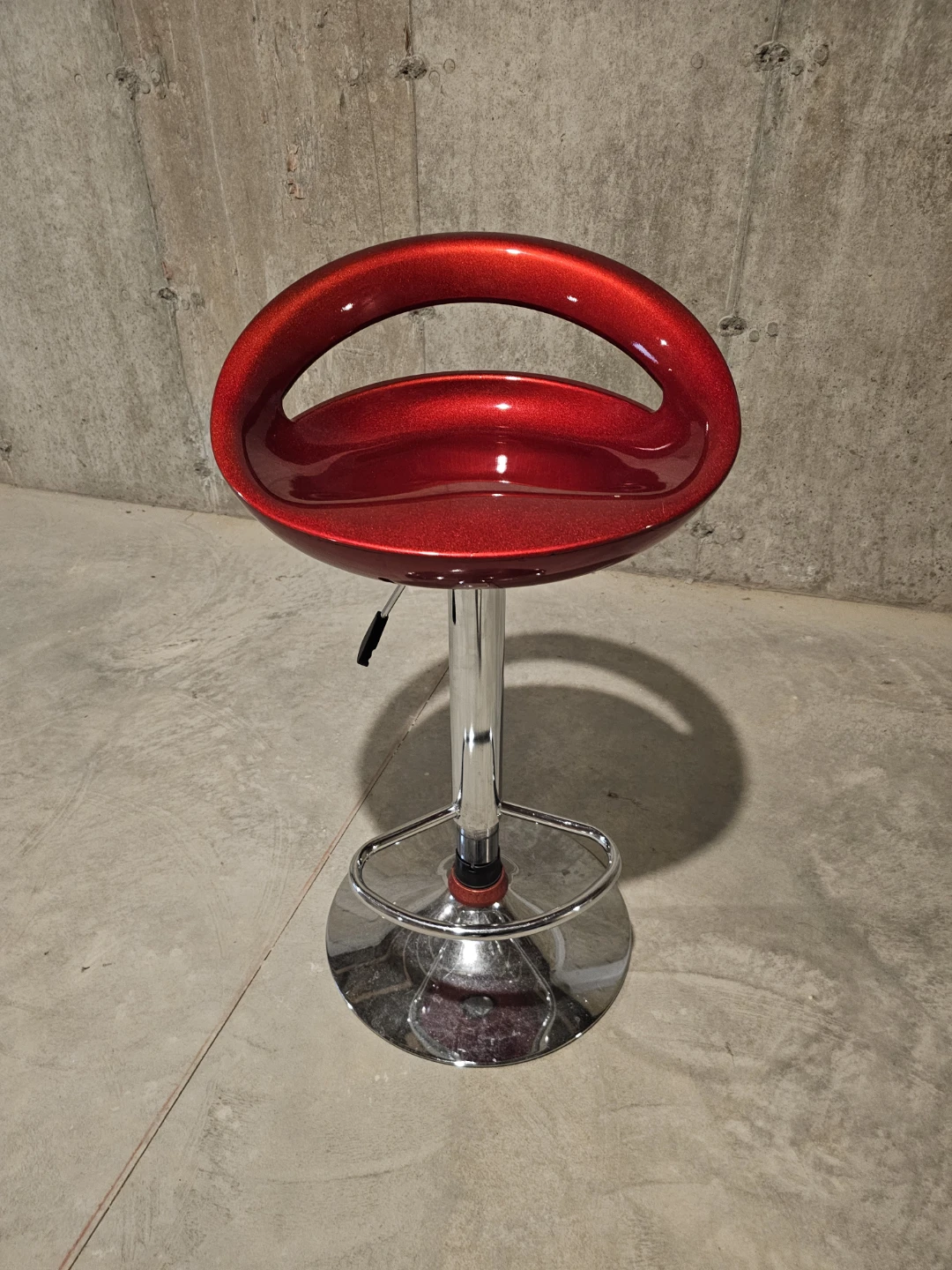 Red Adjustable Counter / Bar Stool