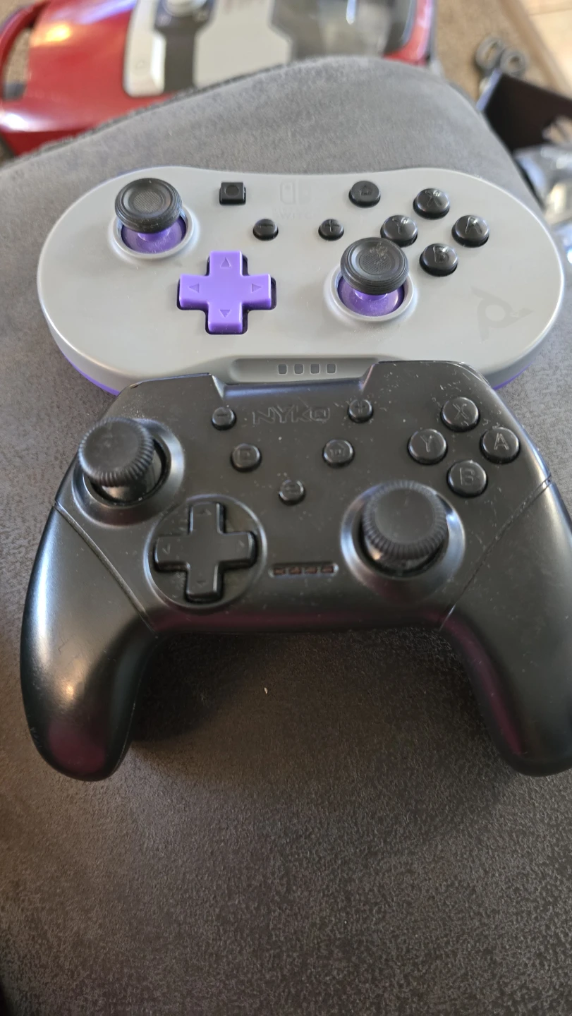 Nintendo OLED Switch Console Bundle - photo 5
