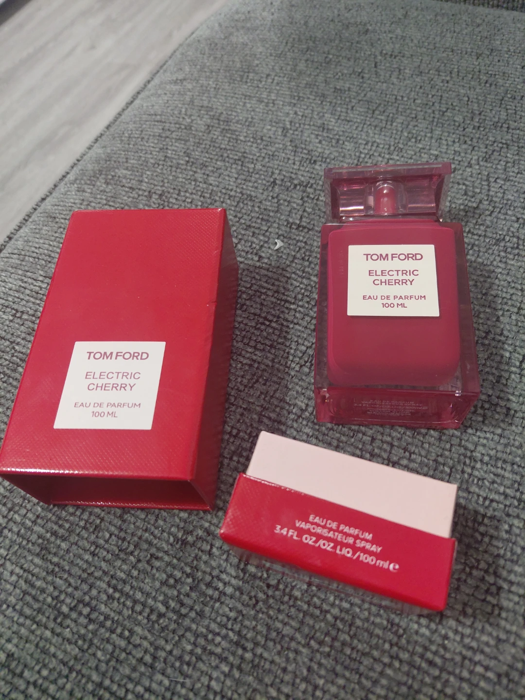 Receipt included Tom Ford Electric Cherry Eau de Parfum 100ml - photo 2