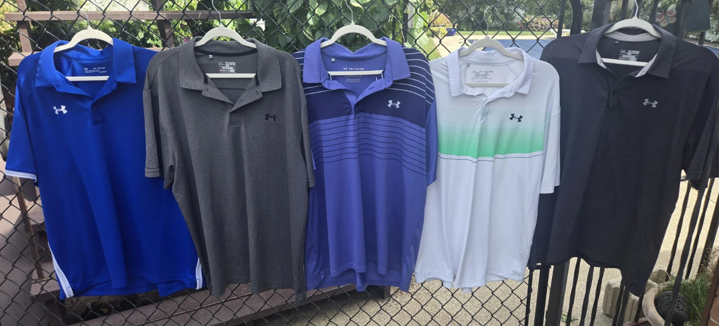 Under Armour Men's Golf / Polo Shirts(5). All 2XL/XX-LARGE.