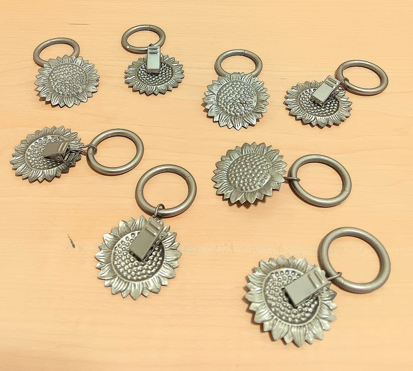 🌻Vintage Style Sunflower Curtain Clip Rings🌻 - photo 2