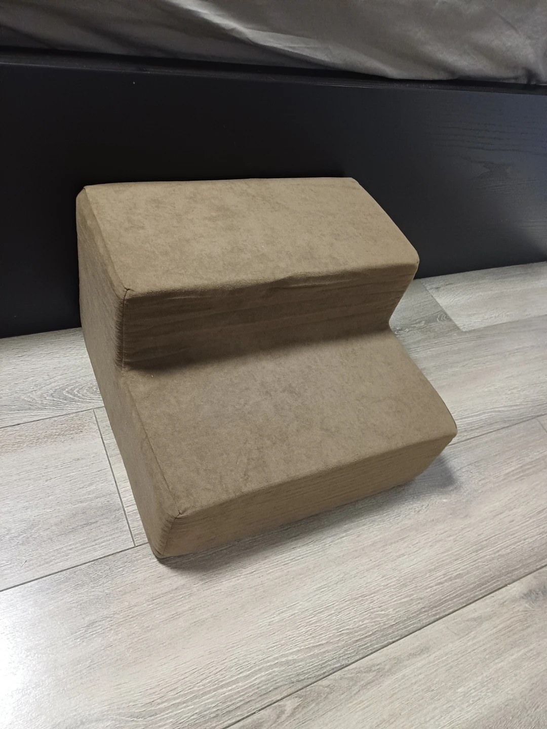Brown foam pet stairs (2 steps) - photo 2