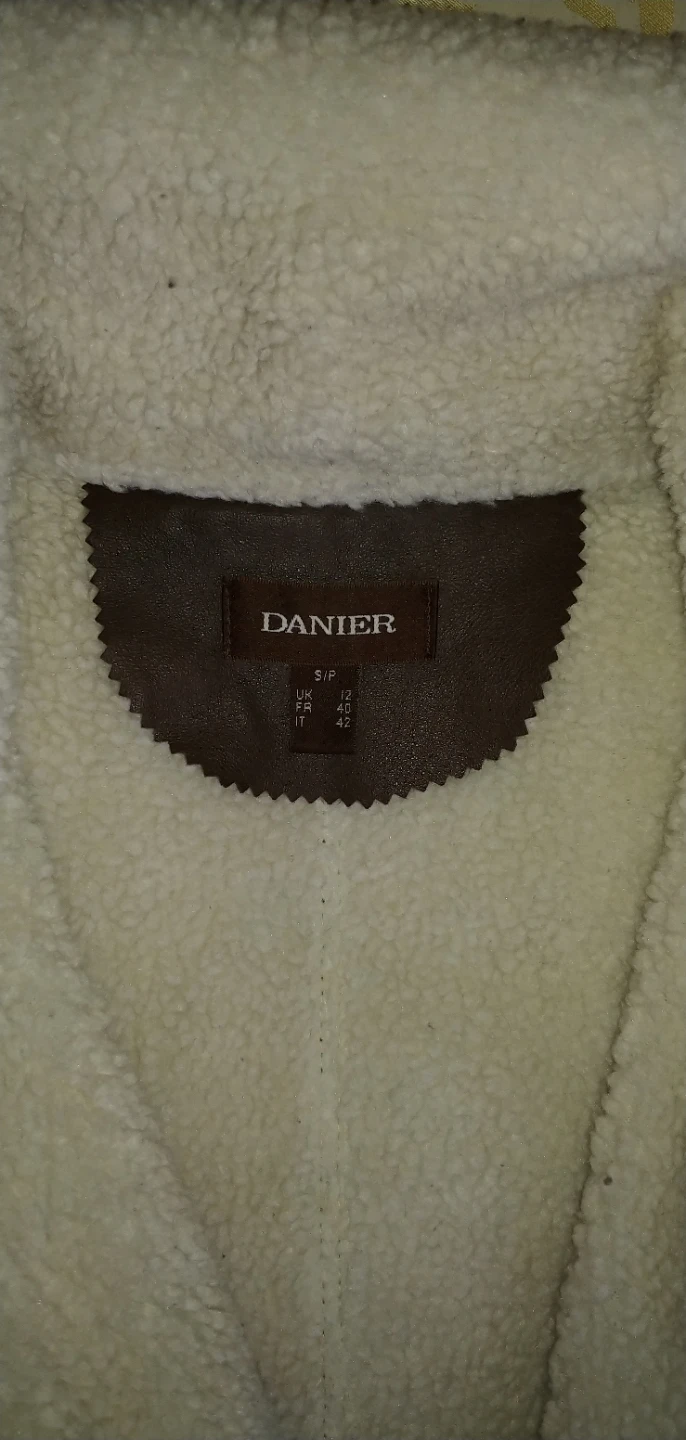 Danier Brown Leather Jacket with Faux Fur - photo 3