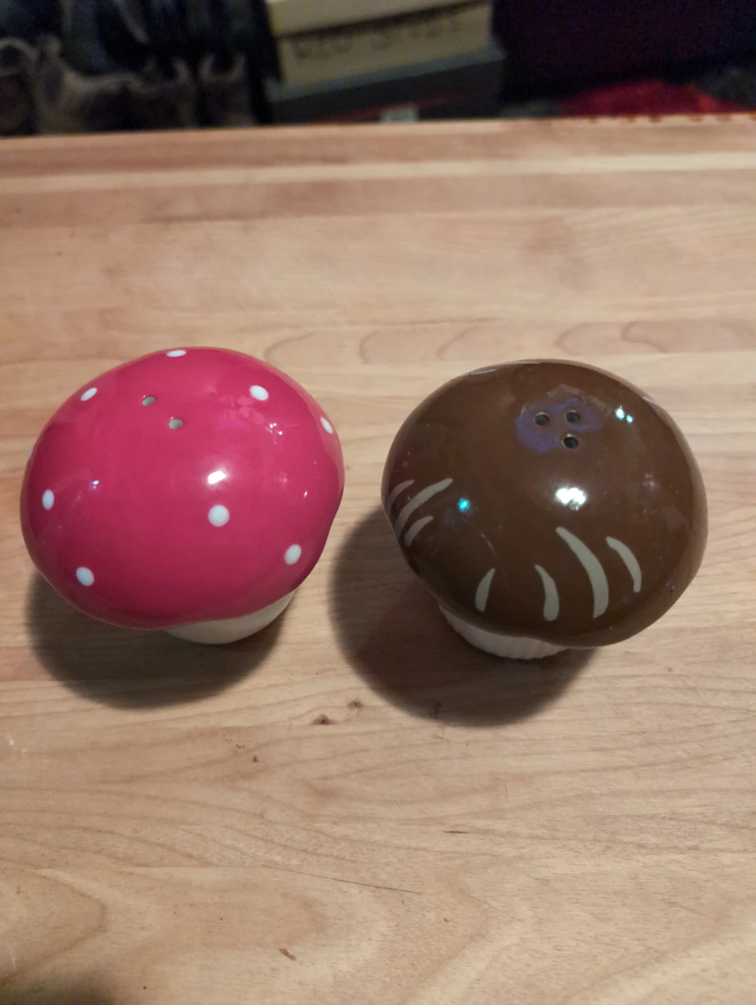 Mushroom Salt and Pepper Shakers - photo 2