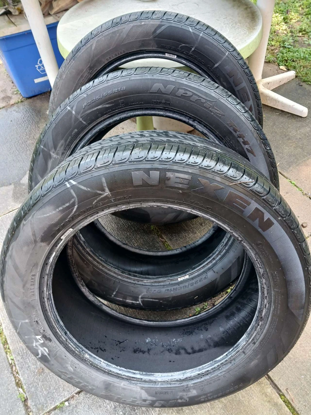 2 Nexen All season P225/55R18 Tires