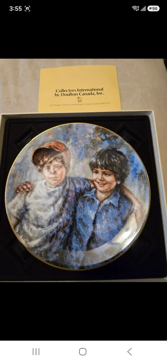 New Royal Doulton Buddies Collector Plate