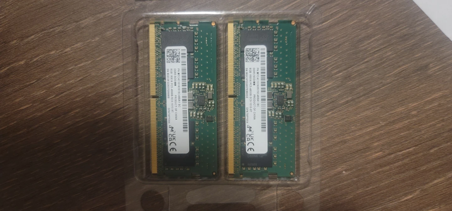 Micron 16GB (2x8GB) DDR5 SODIMM RAM