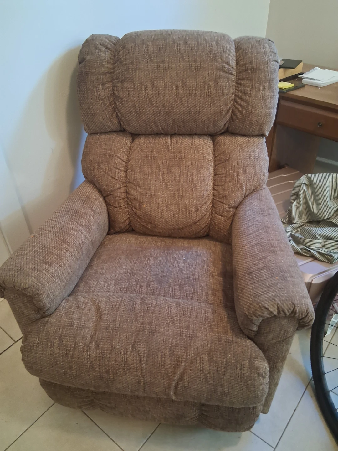 Brown Fabric Recliner Chair