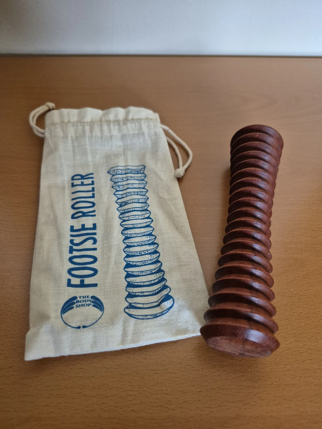 Foot Roller / Massager : Wood : NEW : Body Shop - photo 3