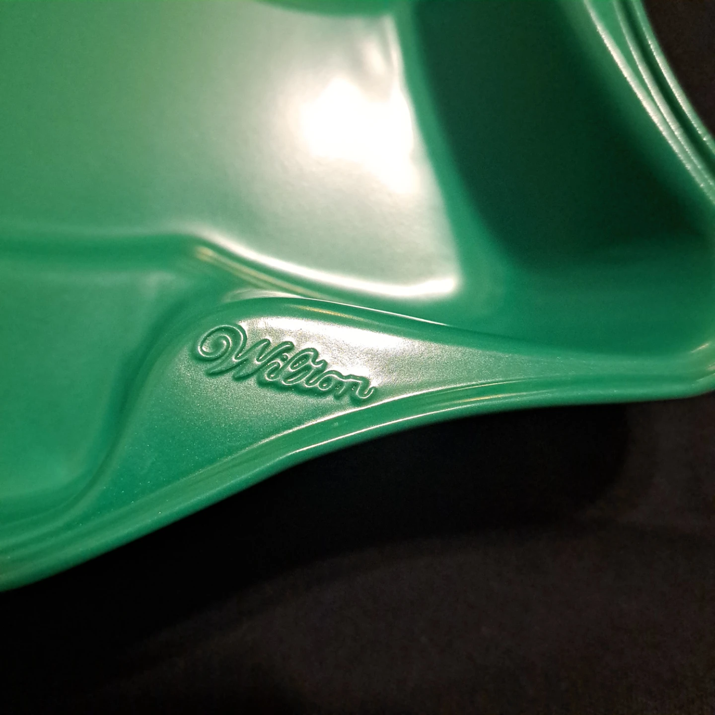 Wilton Christmas Tree Baking Pan - photo 3