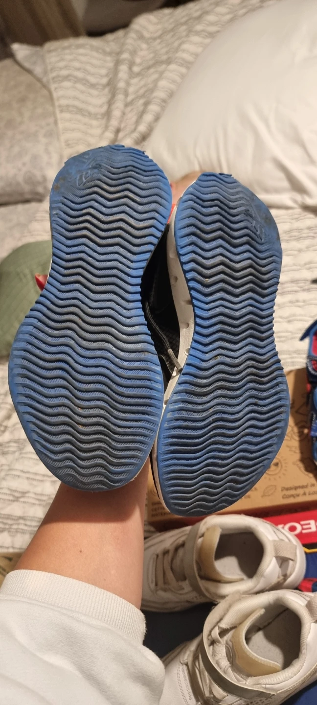 Kids Shoes Size 1Y Boys - photo 4