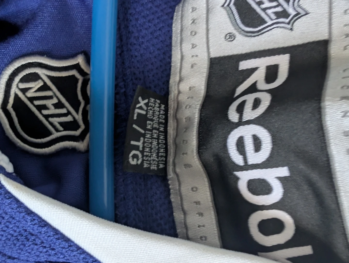 Reebok Toronto Maple Leafs Hockey Jersey XL - photo 2
