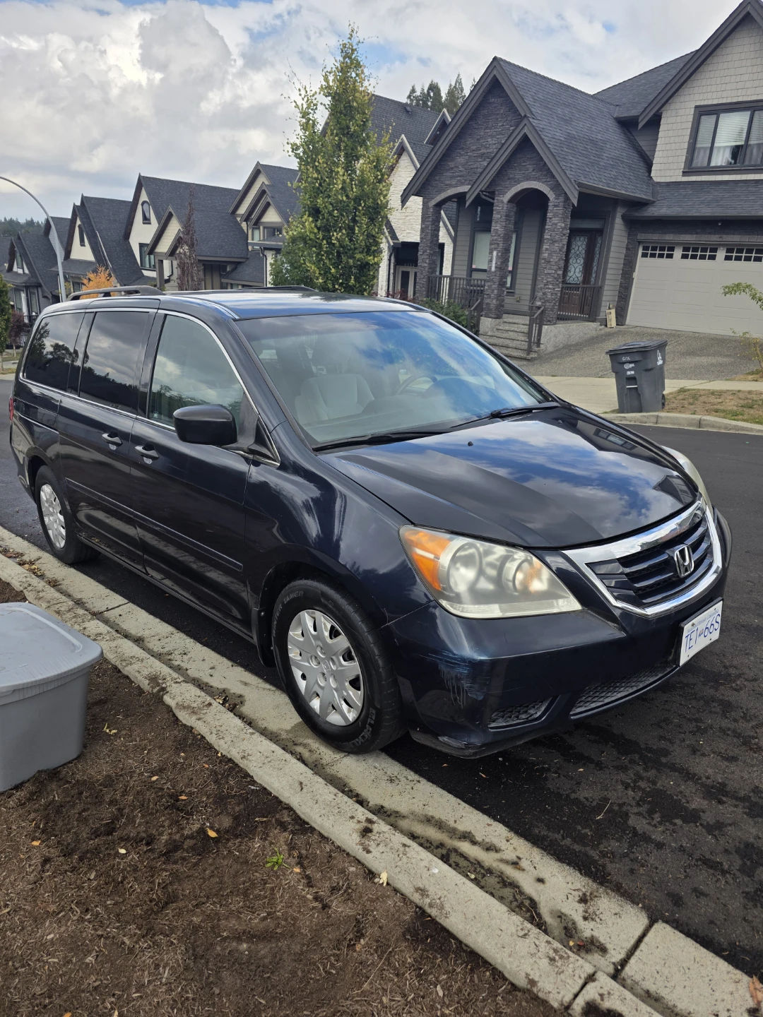 Honda Odyssey Minivan 2010