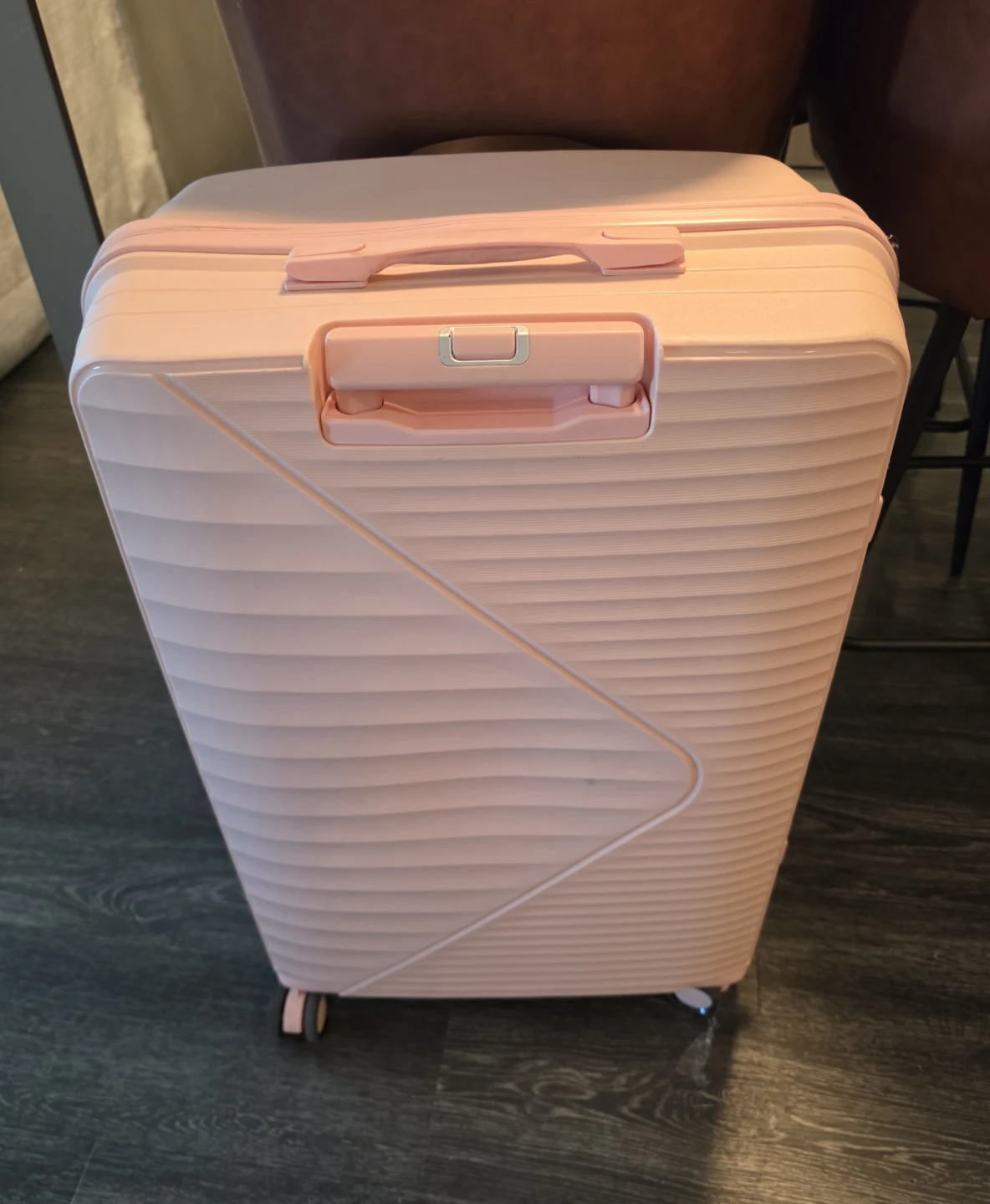 Pink Hardshell Spinner Suitcase - photo 2