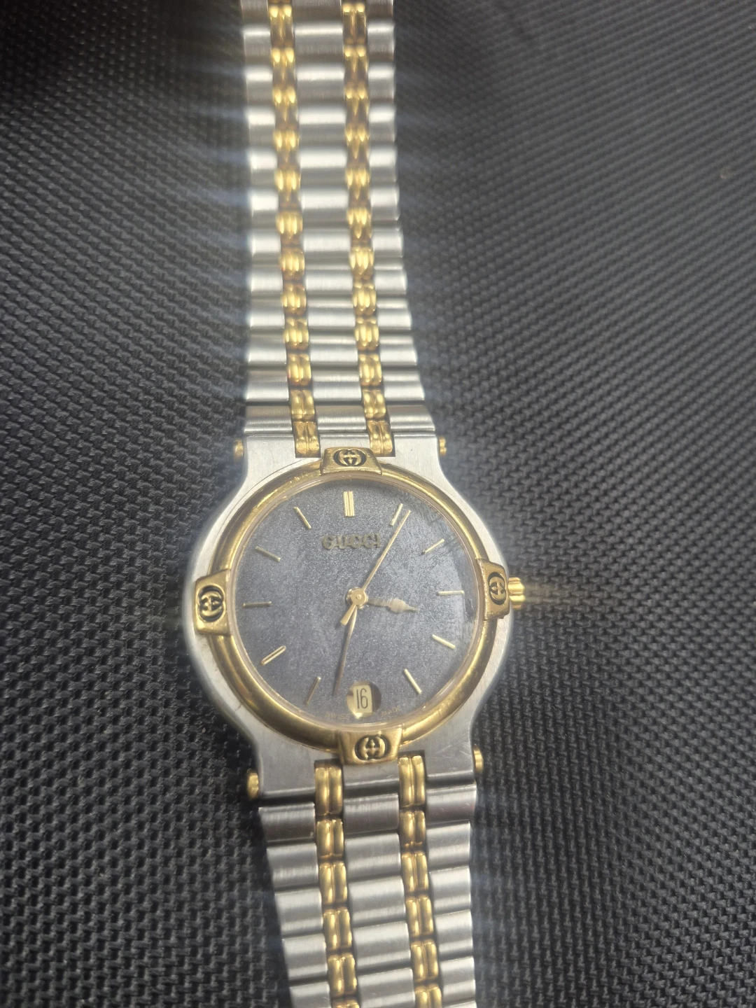 Gucci 9000M Two-Tone Watch - photo 2