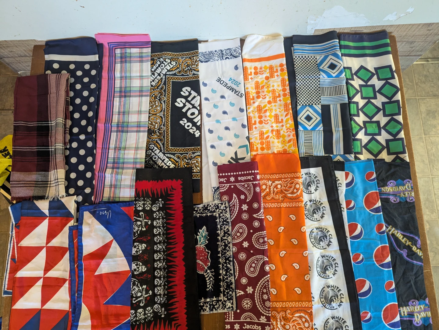 Assorted Collection of Bandanas - photo 3