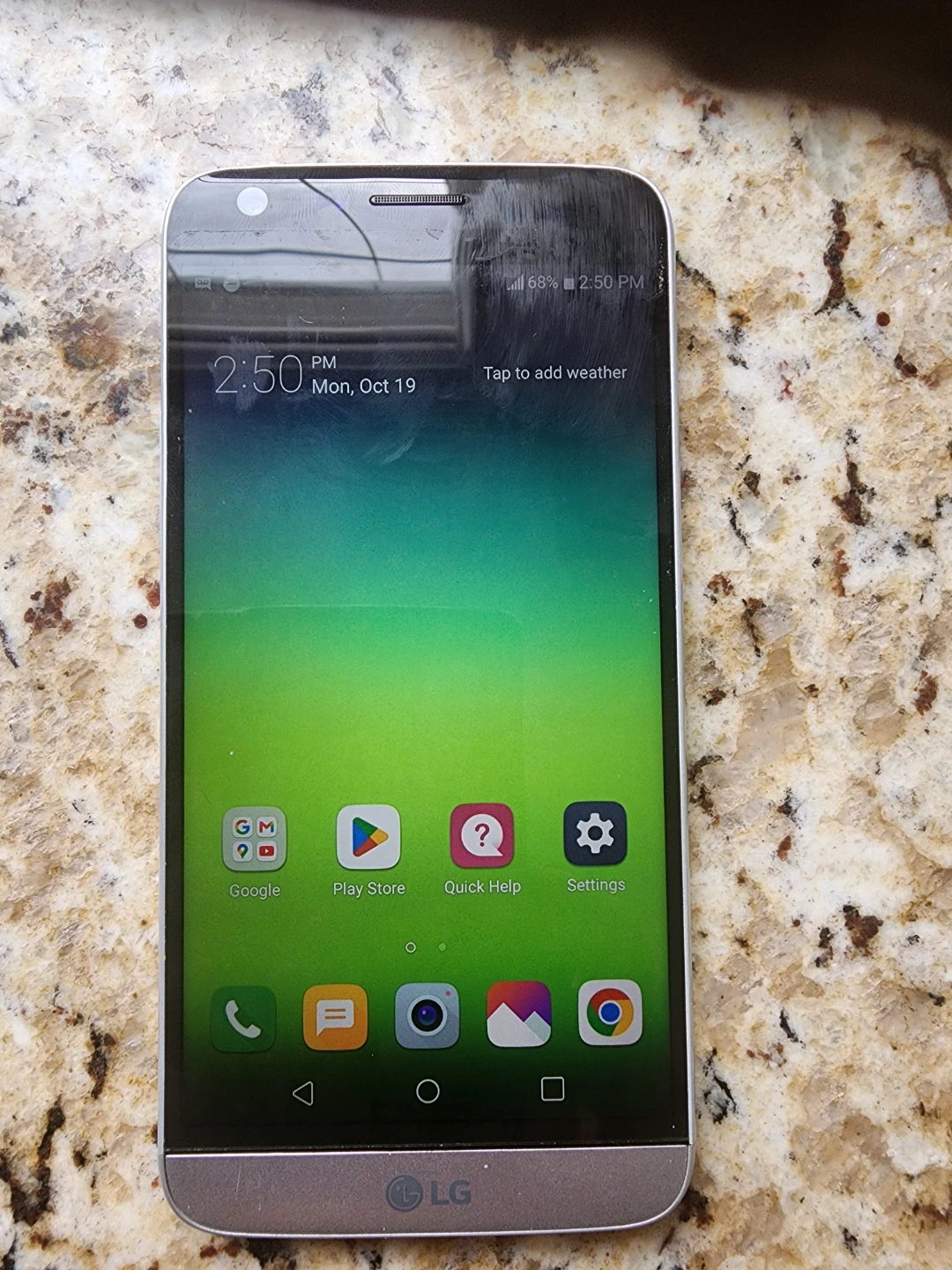 LG Smartphone Silver - photo 2