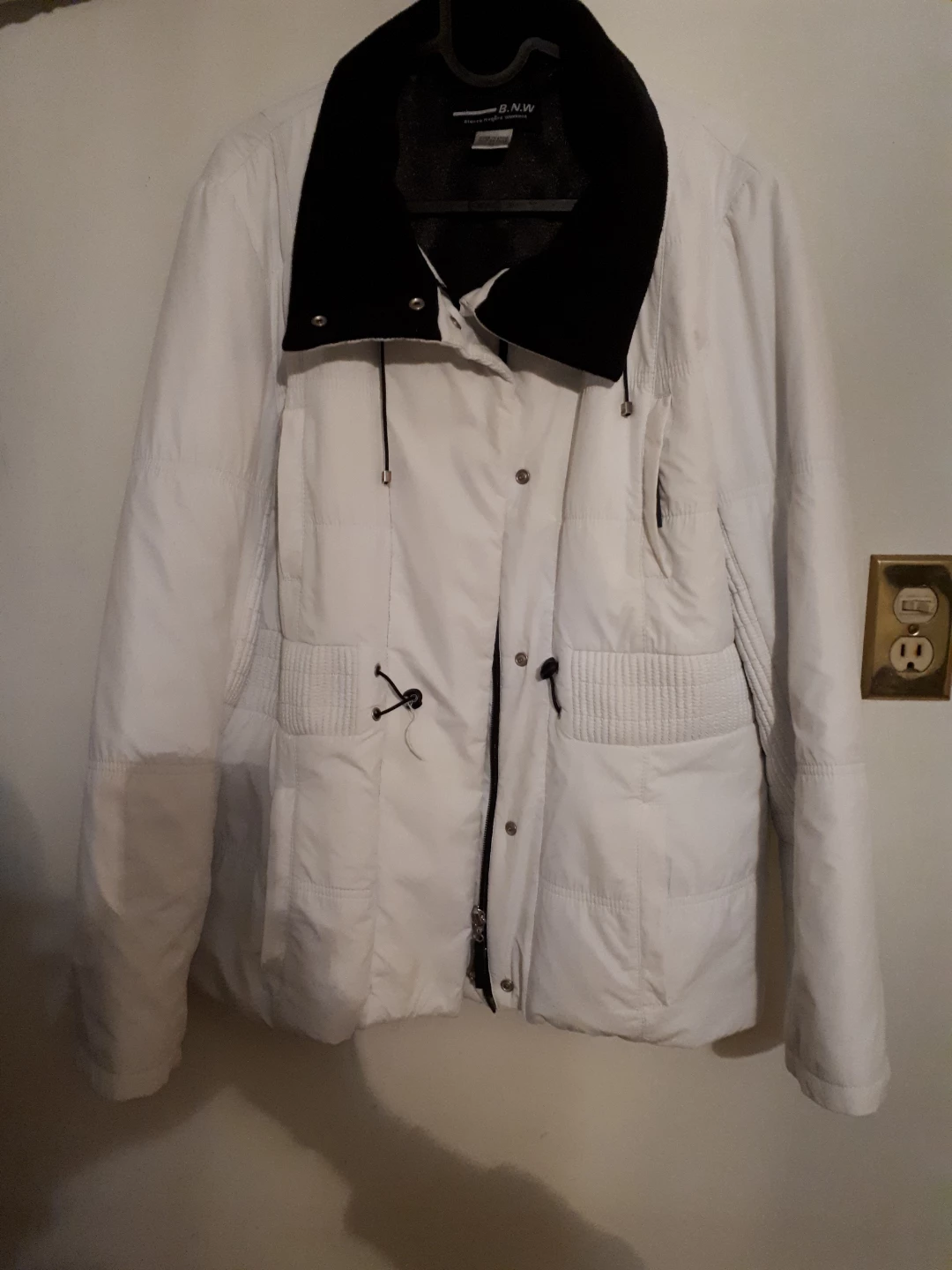 B.N.W Bianco Nygård White Jacket