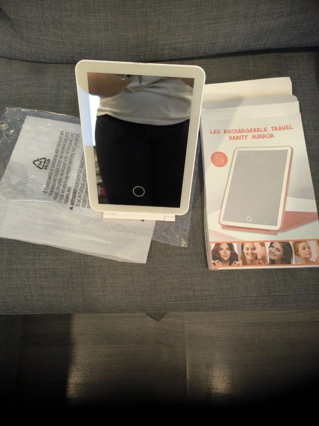 Rechargeable LED Travel Vanity Mirror - photo 4