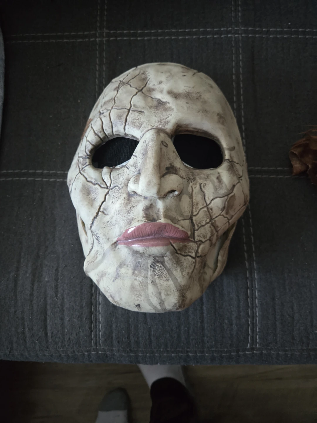 Halloween Mask- MOVABLE Mask exposes skull face underneath