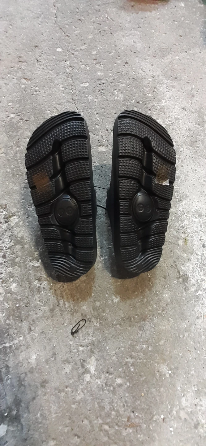 Joe Fresh Black Sandals - Size 8 - photo 2