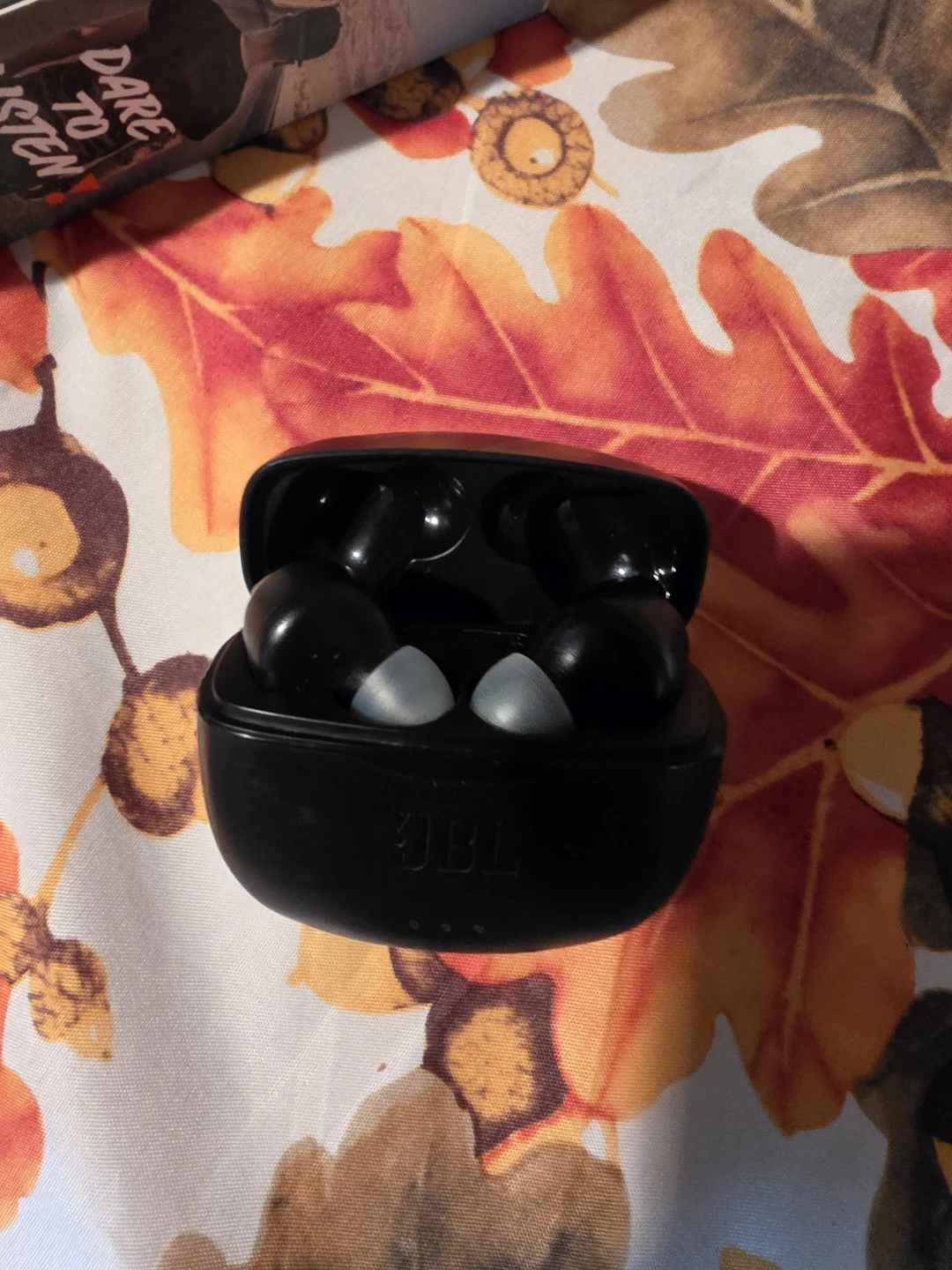JBL Earbuds and Samsung galaxy buds 2 - photo 2