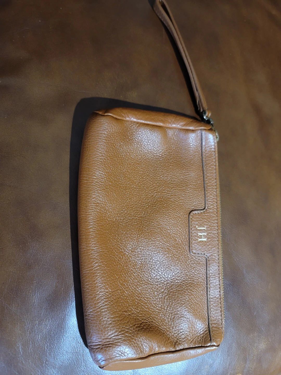 Gigi New York leather wristlet