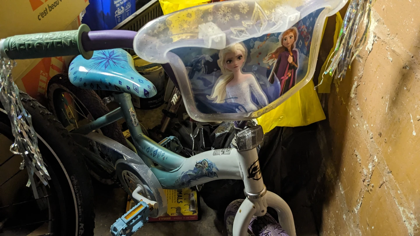 Huffy Frozen Kids Bicycle