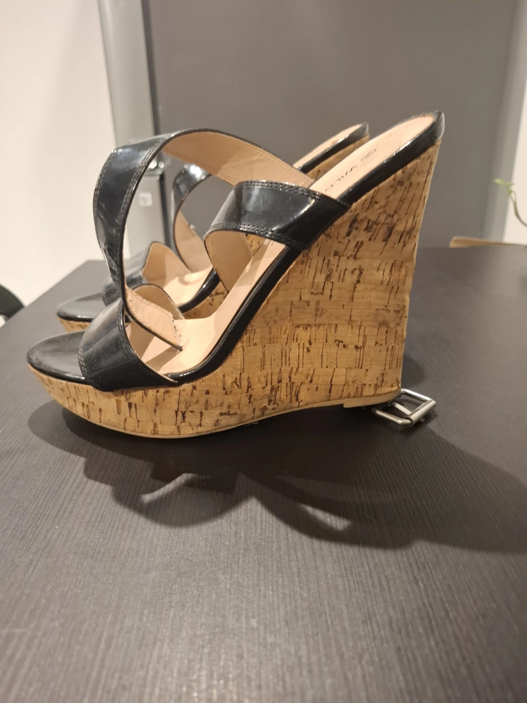 Wild Diva Black Cork Wedge Sandals Size 8.5 - photo 2