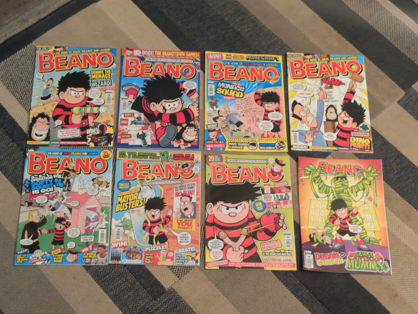 Set of 8 The Beano Comic Magazines